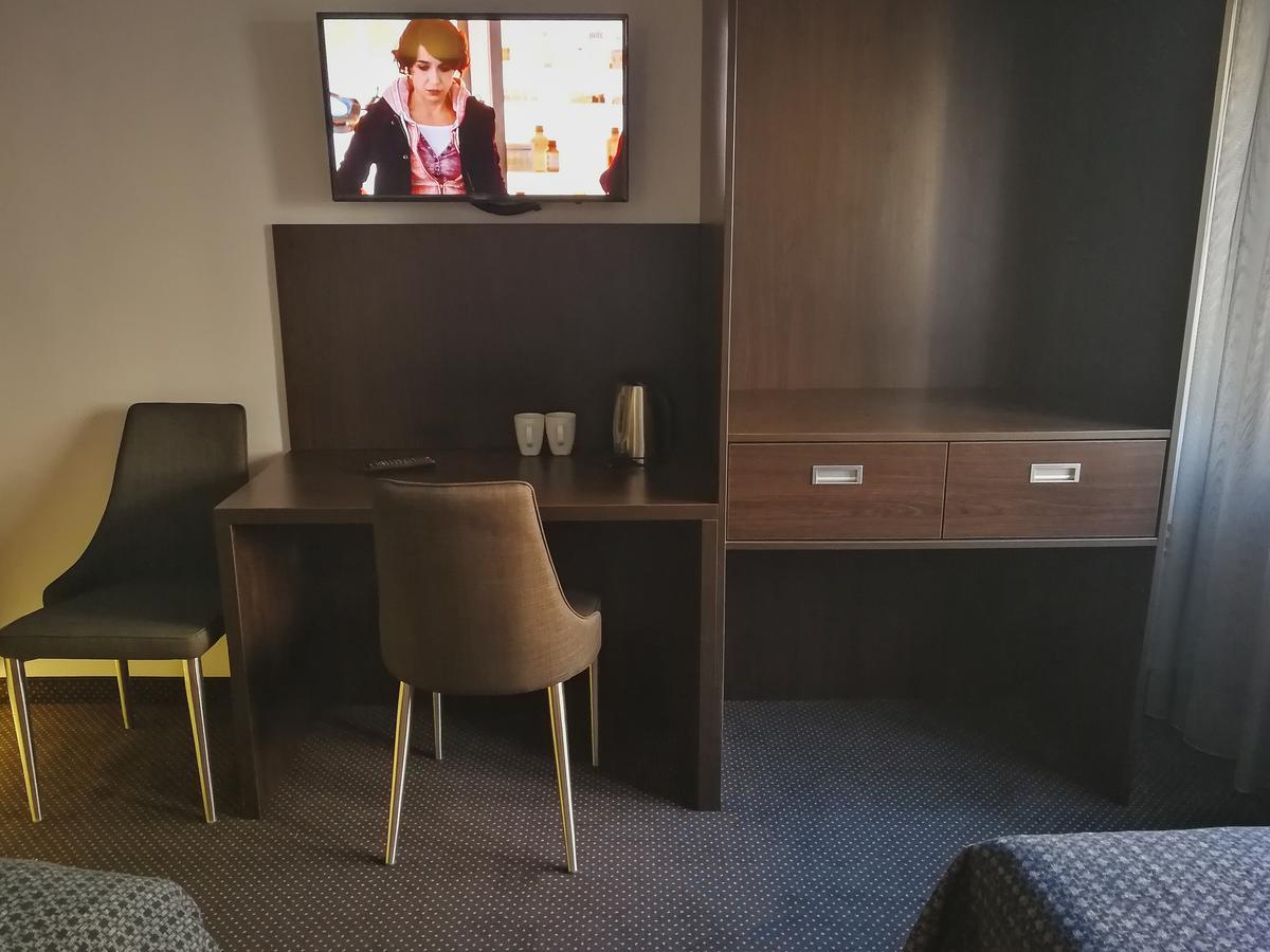 Pentagos Apartment Poznan Bagian luar foto